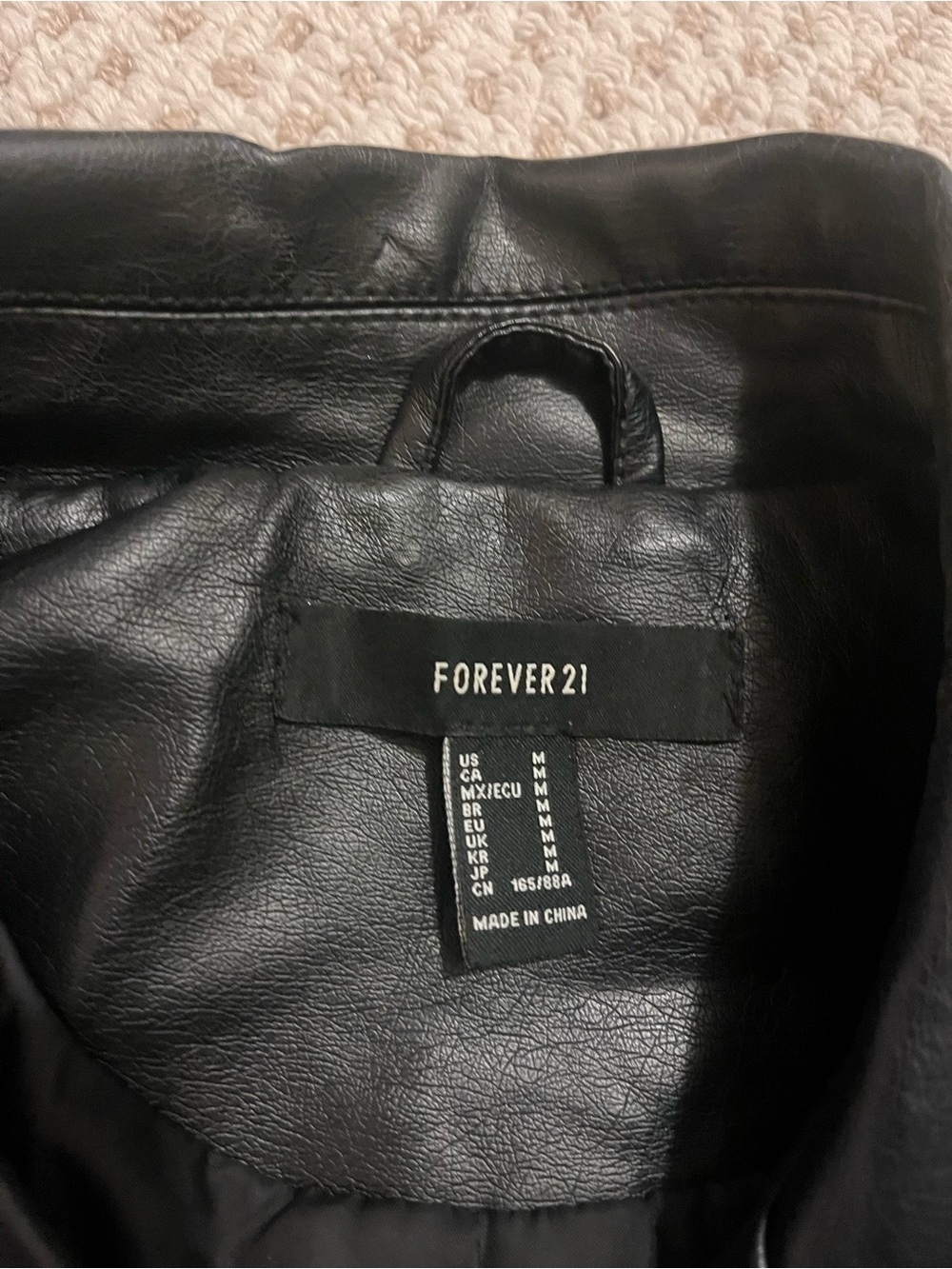 Moto jacket - Picture 9 of 9